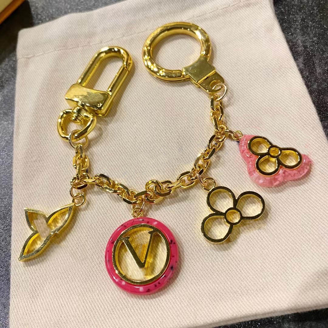 Fashion flower Design Keychain Charm Key Rings for mens and women party lovers gift Keyring jewelry HB
Fashion flower Design Keychain Charm Key Rings for mens and women party lovers gift Keyring jewelry HB