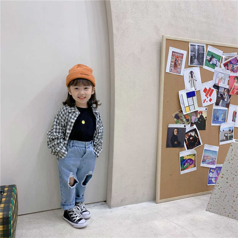 Spring Summer Boys Girls Jeans Baby Ripped Denim Pants Kids Broken Holes Loose Children Bottoms Casual Fashion 210615