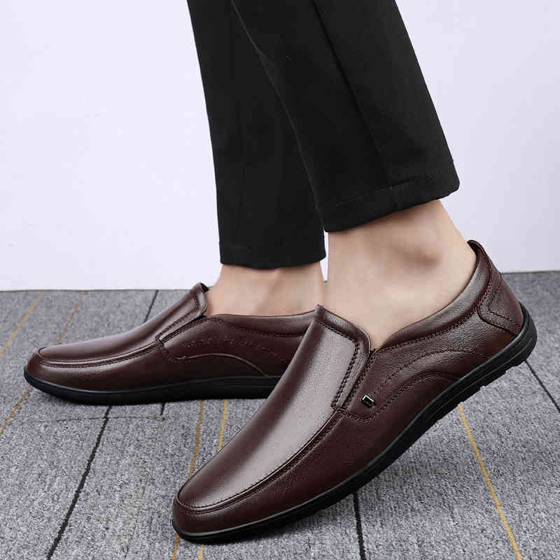 dress shoes genuine leather men luxury casual slip loafers moccasins retro black brown male driving big size 37-46 j64o 
dress shoes genuine leather men luxury casual slip loafers moccasins retro black brown male driving big size 37-46 j64o