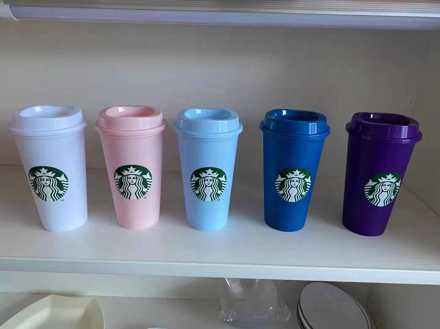 24OZ Drinking Juice Cup With Lip And Straw Magic Coffee Mug Costom Starbucks plastic cup 50pcs
24OZ Drinking Juice Cup With Lip And Straw Magic Coffee Mug Costom Starbucks plastic cup 50pcs