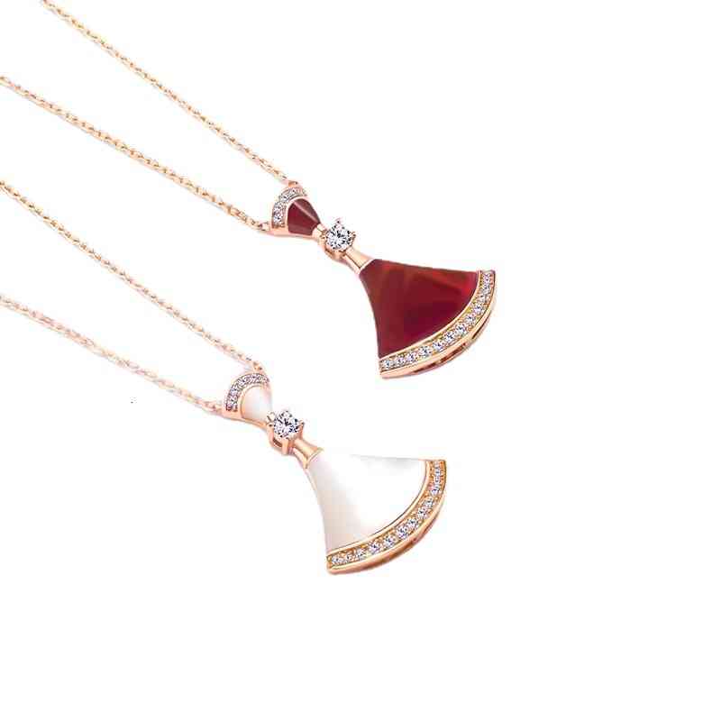 Baojia Fan-shaped Small Skirt 925 Sterling Silver Necklace Female White Fritillaria Korean Ins Net Red Clavicle Chain