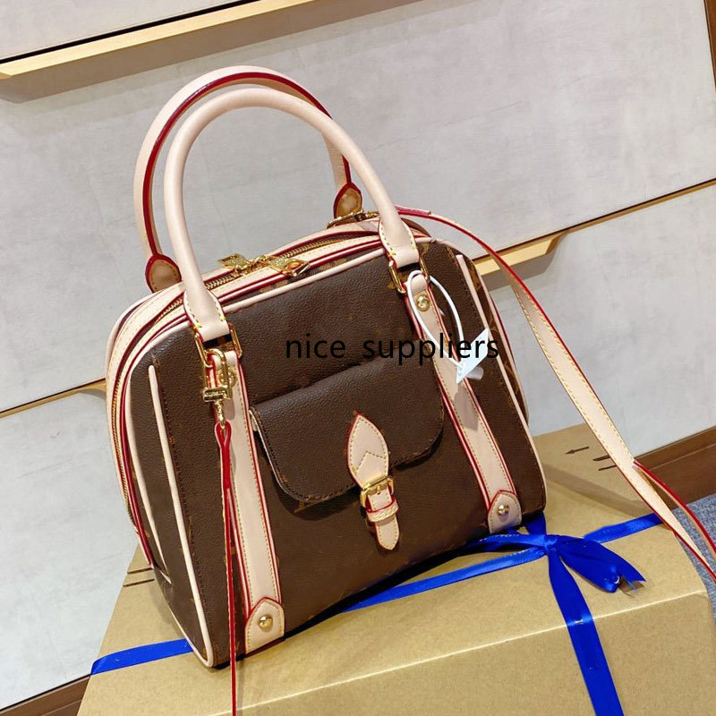One Shoulder Messenger Handbags Purse Lady Bags Fashion Patchwork Color Genuine Leather Zipper Hand Bag L Letter
One Shoulder Messenger Handbags Purse Lady Bags Fashion Patchwork Color Genuine Leather Zipper Hand Bag L Letter
