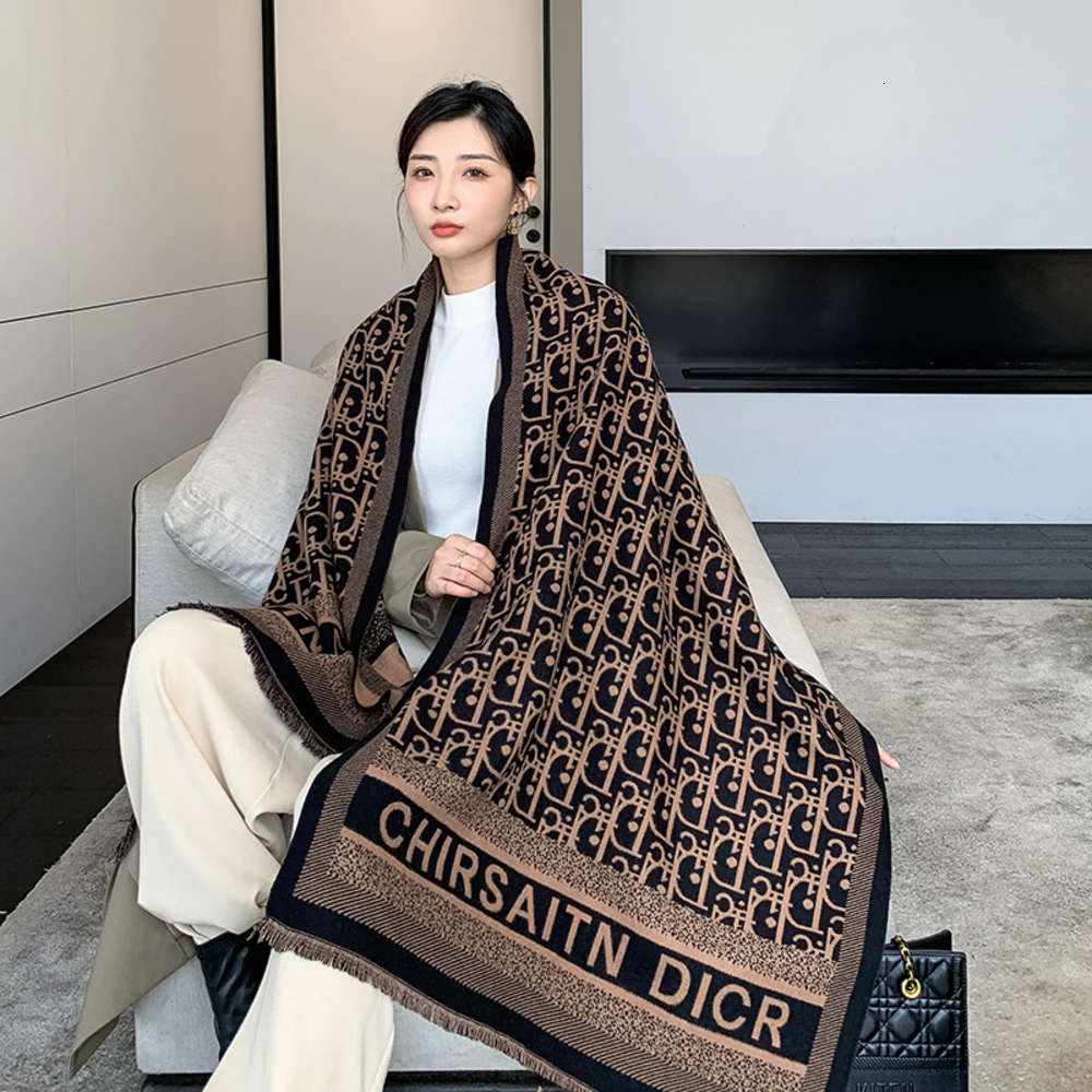 scarf Letter D cashmere autumn and winter fashion thickened warm office dual-purpose shawl women, Blue;gray
scarf Letter D cashmere autumn and winter fashion thickened warm office dual-purpose shawl women, Blue;gray