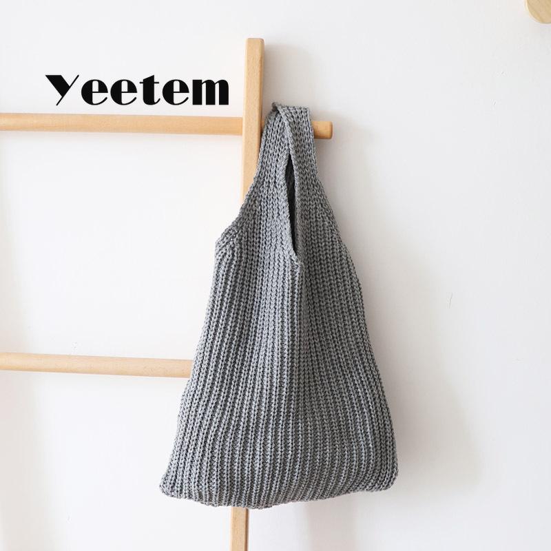 Needle Handbag Pure Color Hand-knitted Wool Wrist Bag Warm Winter Korean version of Knitted Woven Simple Handbag, Black
Needle Handbag Pure Color Hand-knitted Wool Wrist Bag Warm Winter Korean version of Knitted Woven Simple Handbag, Black