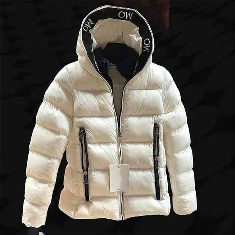 Designer Luxury Monclair Classic Winter Men Jackets Women Down Fashion Hat Pattern Print Coats Outdoor Warm Casual Parkas Coat 4 Color
Designer Luxury Monclair Classic Winter Men Jackets Women Down Fashion Hat Pattern Print Coats Outdoor Warm Casual Parkas Coat 4 Color