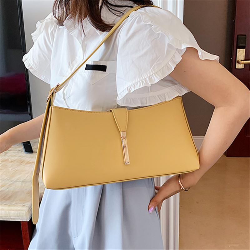 Solid Color PU Leather Underarm Bags for Women Trendy Simple Wild Baguette Shoulder Bag Female Lightweight Designer Handbags Sac, Black
Solid Color PU Leather Underarm Bags for Women Trendy Simple Wild Baguette Shoulder Bag Female Lightweight Designer Handbags Sac, Black