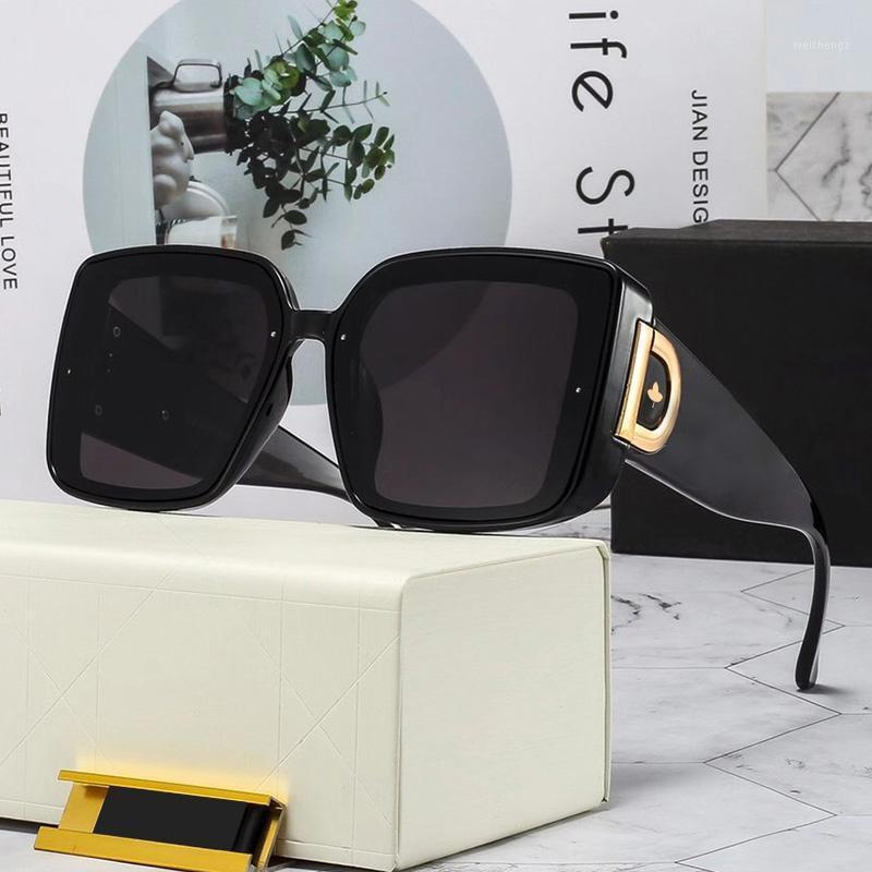 Luxury Square Steampunk Sunglasses Women 2021 Vintage Sunglass Punk Sun Glasses Men Oculos Feminino Lentes Gafas De Sol UV4001
Luxury Square Steampunk Sunglasses Women 2021 Vintage Sunglass Punk Sun Glasses Men Oculos Feminino Lentes Gafas De Sol UV4001