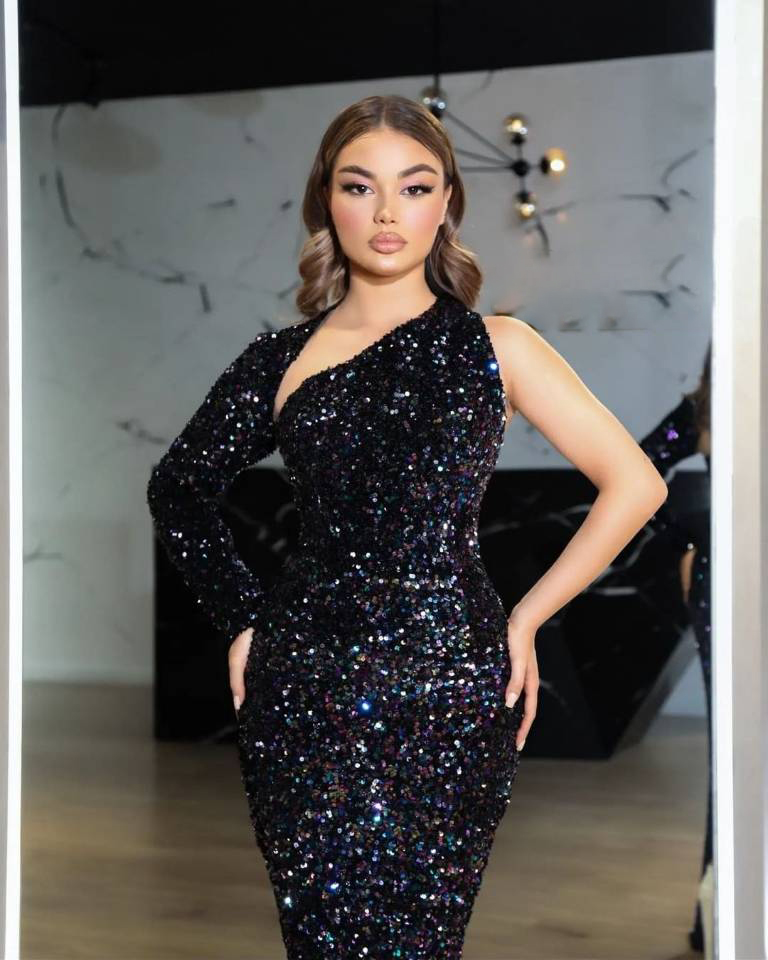 2022 Arabic Sexy Prom Dresses Black Sequins One Shoulder Long Sleeves Crystal Beading Mermaid Party Evening Gowns