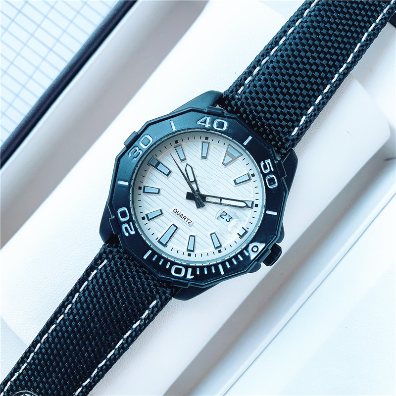 2021 TOP All dials working Stopwatch Men Watch Luxury Watches With Calendar Leather Strap Top Brand Quartz Wristwatch for men High Quality
2021 TOP All dials working Stopwatch Men Watch Luxury Watches With Calendar Leather Strap Top Brand Quartz Wristwatch for men High Quality