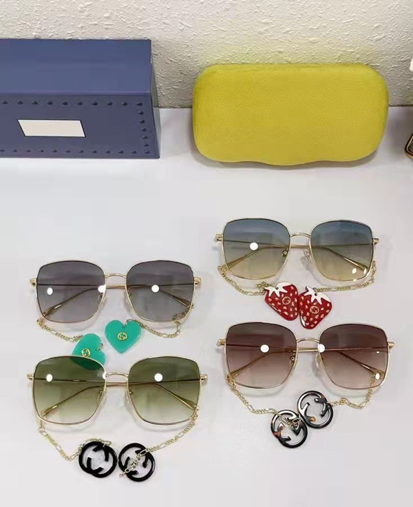 The latest 3524012-13 endless diamond sunglasses, natural mixed horns , for men and women infinity glasses, size: 58-16-145mm
The latest 3524012-13 endless diamond sunglasses, natural mixed horns , for men and women infinity glasses, size: 58-16-145mm