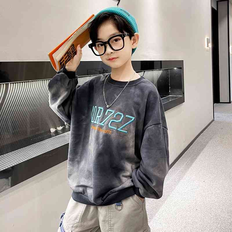 Boys' sweater Pullover spring and autumn 2021 new big boy fried Street 5 loose sports 12 T-shirt 15-year-old hip hop trend
Boys' sweater Pullover spring and autumn 2021 new big boy fried Street 5 loose sports 12 T-shirt 15-year-old hip hop trend