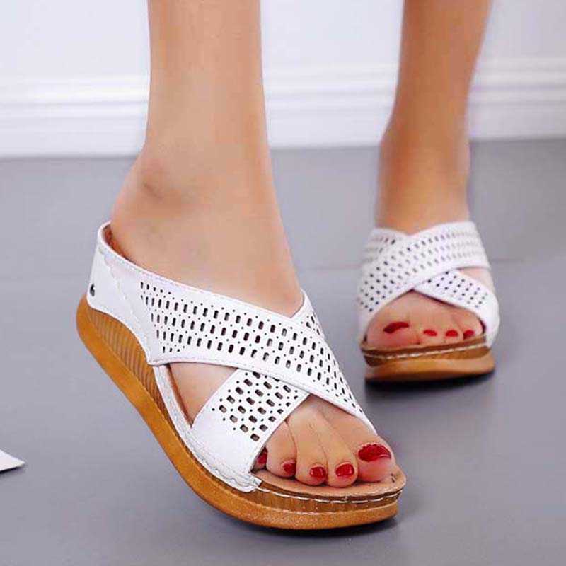 New Women Platform Sandals Open Toe Hollow Out Shoes for Casual Female Thick Bottom Woman Y0721, Black
New Women Platform Sandals Open Toe Hollow Out Shoes for Casual Female Thick Bottom Woman Y0721, Black