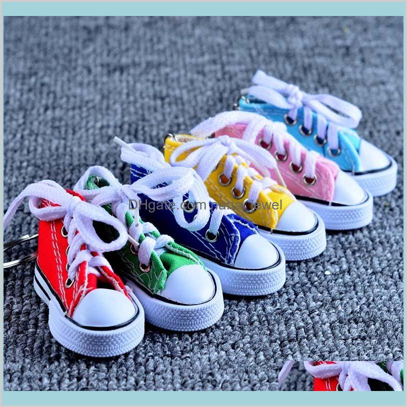 Mini 3D Sneaker Keychain Canvas Shoes Key Ring Novelty Tennis Shoe Chucks Keychain Favors Party Jewelry Handbag Car Key Ring Rhl7C Vudy1, Silver
Mini 3D Sneaker Keychain Canvas Shoes Key Ring Novelty Tennis Shoe Chucks Keychain Favors Party Jewelry Handbag Car Key Ring Rhl7C Vudy1, Silver