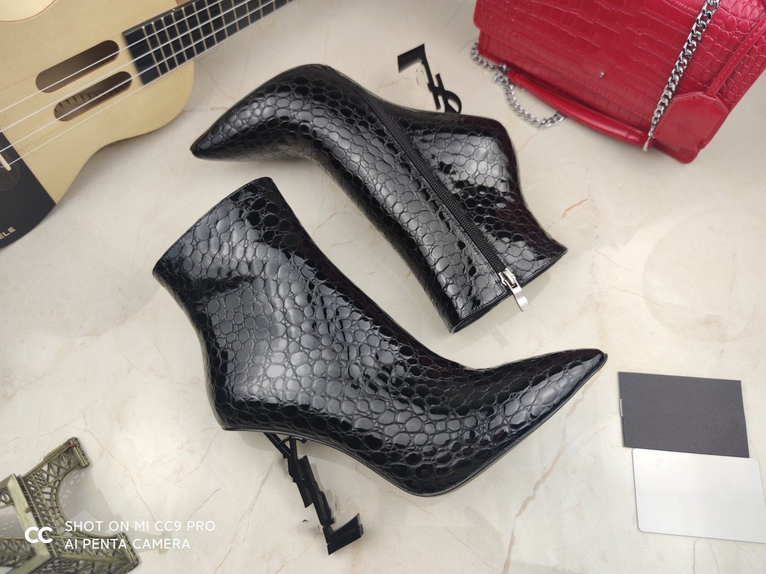 The new Boots Winter Women Ankle Black Autumn Warm Fur Motorcycle Non-slip Waterproof Female Platform Shoes Snow Boot high quality 1203, 07
The new Boots Winter Women Ankle Black Autumn Warm Fur Motorcycle Non-slip Waterproof Female Platform Shoes Snow Boot high quality 1203, 07