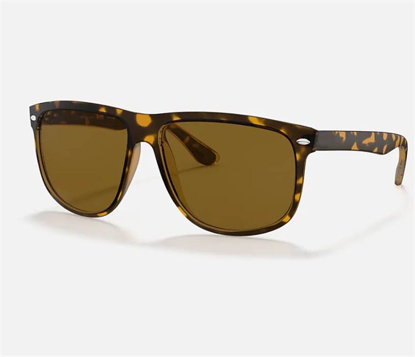 Multicolor sunglasses New Style Fashion Unisex Sunglasses General Hexagonal Metal Frame with box Fast Delivery 4147, White;black
Multicolor sunglasses New Style Fashion Unisex Sunglasses General Hexagonal Metal Frame with box Fast Delivery 4147, White;black