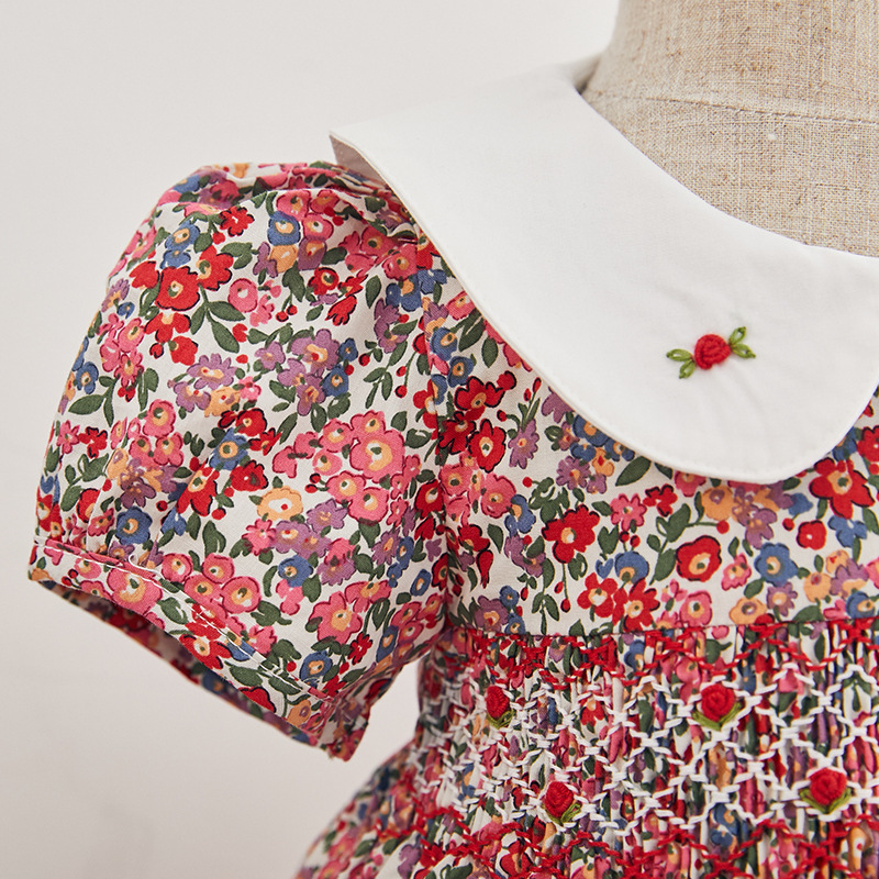 Kids Girl Smocked Floral Dress Infant Vintage Frocks Toddler Spanish Smocking Dress Children's Smock Clothes Perter Pan Collar 210303
