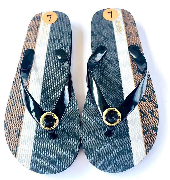 Printed men and women sandal slippers summer girls beach sandal slide flip-flops sexy flower slippers, Black
Printed men and women sandal slippers summer girls beach sandal slide flip-flops sexy flower slippers, Black