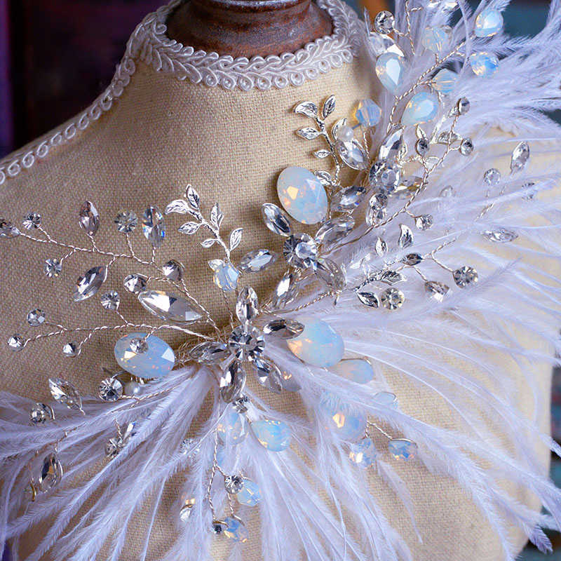 White Feather Headband Tiara Fashion Crystal Hair Clip Wedding Bridal Accessories Ornaments For Bride Party Headpiece 210707