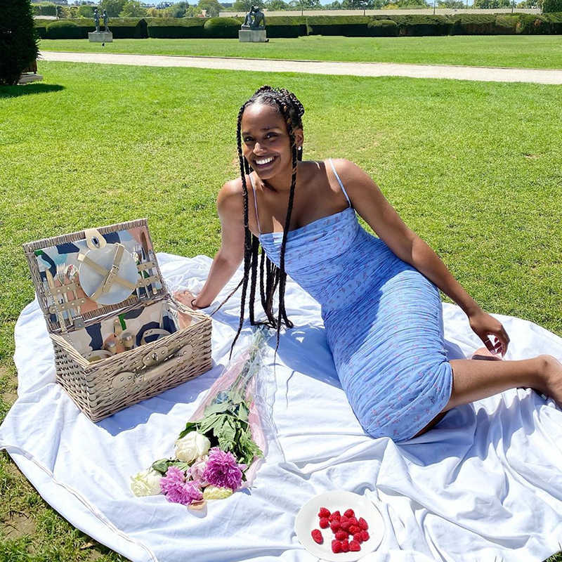 Colysmo Floral Dress Women Backless Sexy Bodycon es Summer Beach Party Club Wear Pleated Ruched Knee-length 210527