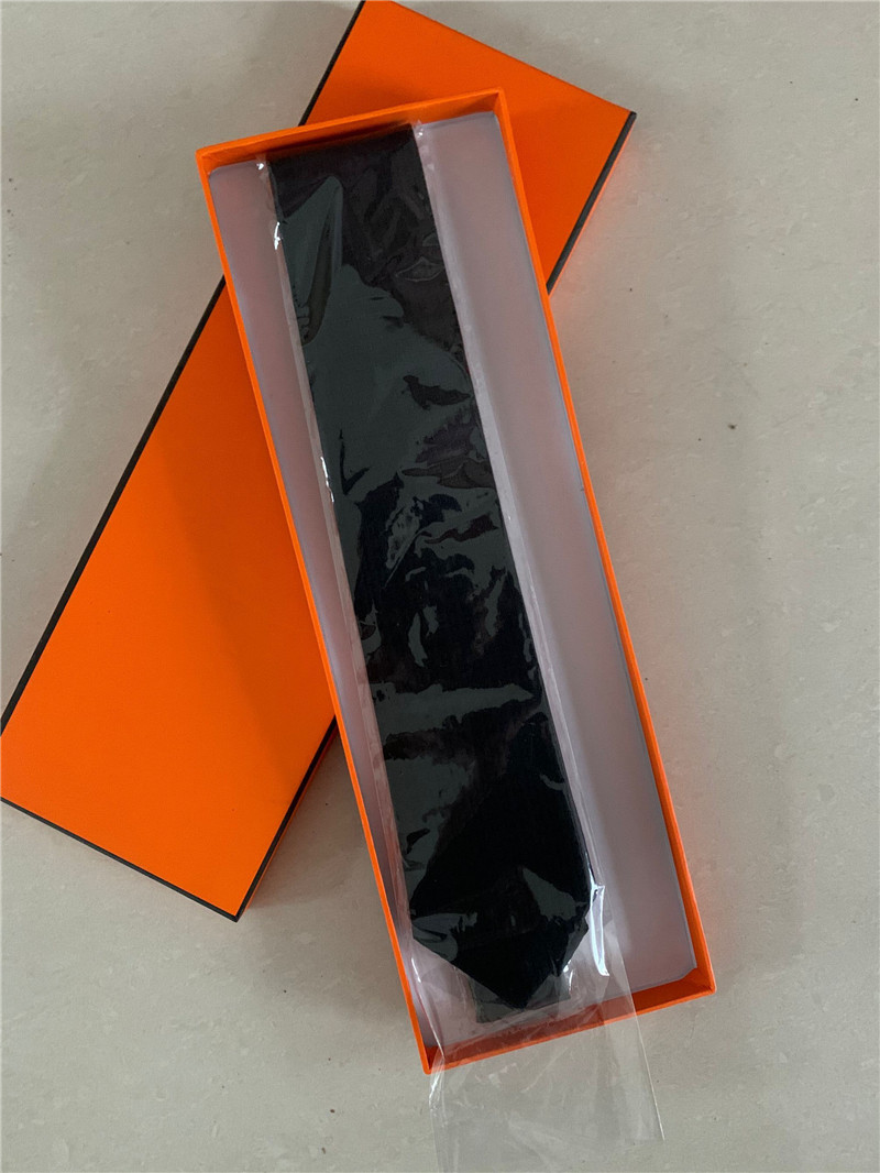 Stylish men's ties 7.0cm silk ties high quality yarn-dyed silk tie brand men's business tie striped tie gift box
Stylish men's ties 7.0cm silk ties high quality yarn-dyed silk tie brand men's business tie striped tie gift box