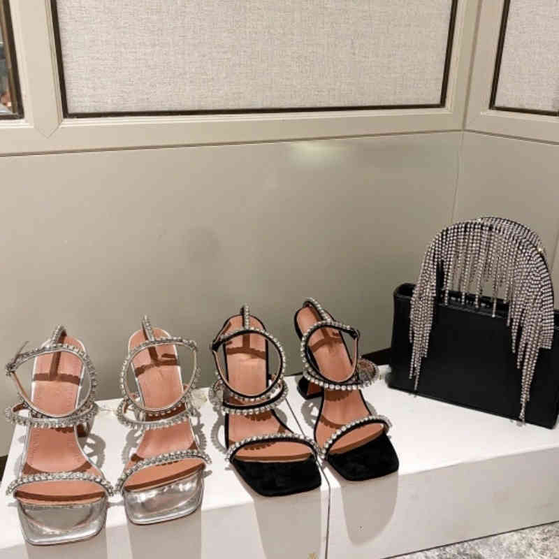 Sandals spring and summer belts high-heel sandals toe-high-toe open-foot shoe women's 1KAP, 1# shoe box
Sandals spring and summer belts high-heel sandals toe-high-toe open-foot shoe women's 1KAP, 1# shoe box