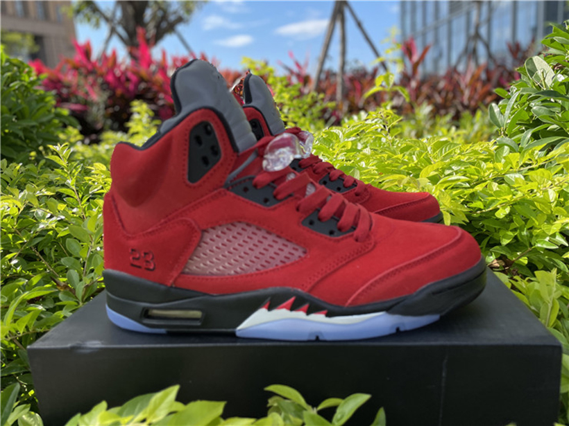 Top Quality Jumpman 5 Raging Bull Basketball Shoes Sport Outdoor Men Sneakers Trainers Sports Runners Size 40-47 With Box
Top Quality Jumpman 5 Raging Bull Basketball Shoes Sport Outdoor Men Sneakers Trainers Sports Runners Size 40-47 With Box