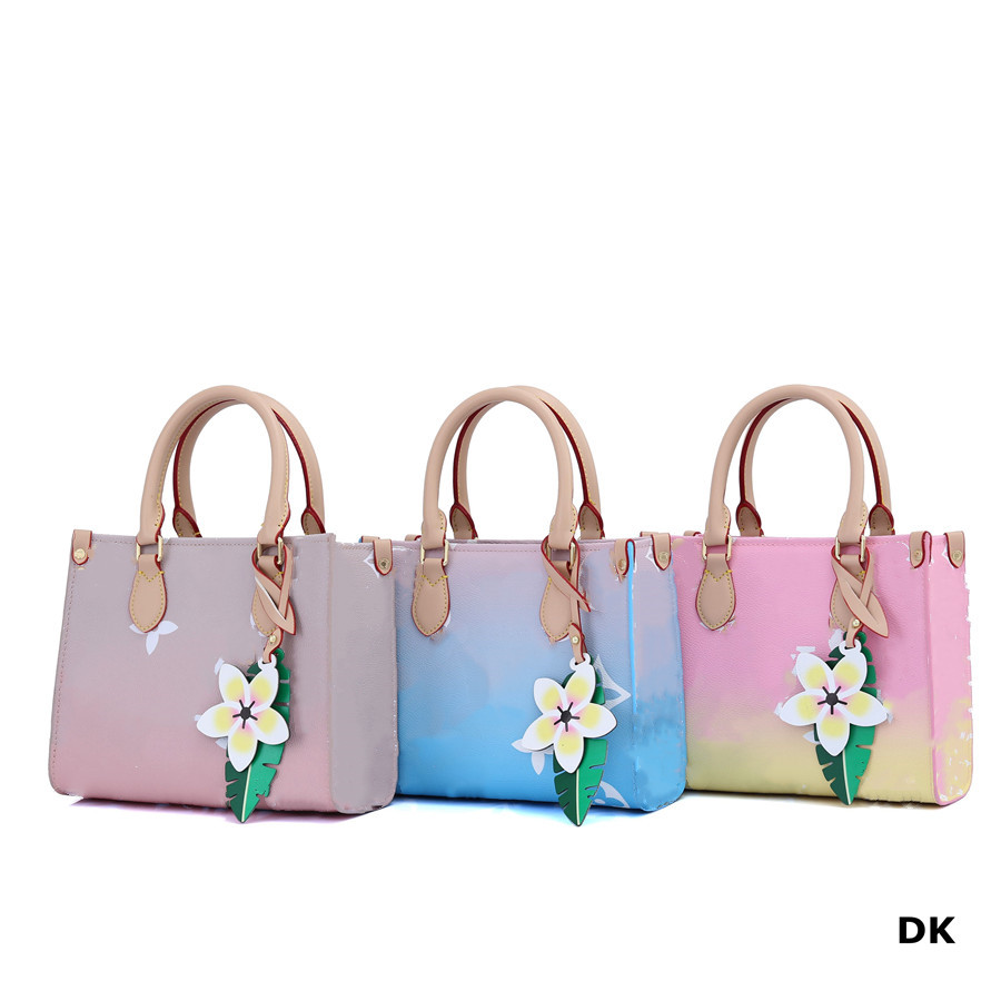 YY Designers Women shopping Bag gradient color Giant canvas flower accessorized cowhide colorful Genuine Leather Small ONTHEGO Handbag Purse Tote ShoulderBag, Choose the single design you like
YY Designers Women shopping Bag gradient color Giant canvas flower accessorized cowhide colorful Genuine Leather Small ONTHEGO Handbag Purse Tote ShoulderBag, Choose the single design you like