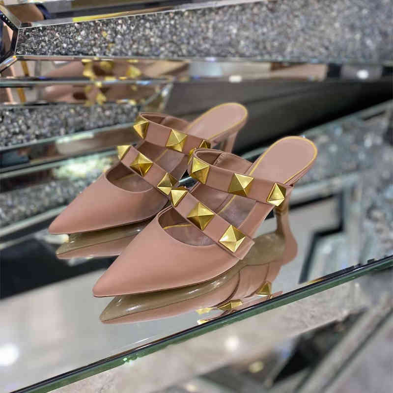 Designer Luxry Women 6.5cm High Heel Pointed Toe Sandals With Rivets Genuine Leather Lady Wedding Shoes 34-41 Dust Bag 60% Off Store Online, Pink logo
Designer Luxry Women 6.5cm High Heel Pointed Toe Sandals With Rivets Genuine Leather Lady Wedding Shoes 34-41 Dust Bag 60% Off Store Online, Pink logo
