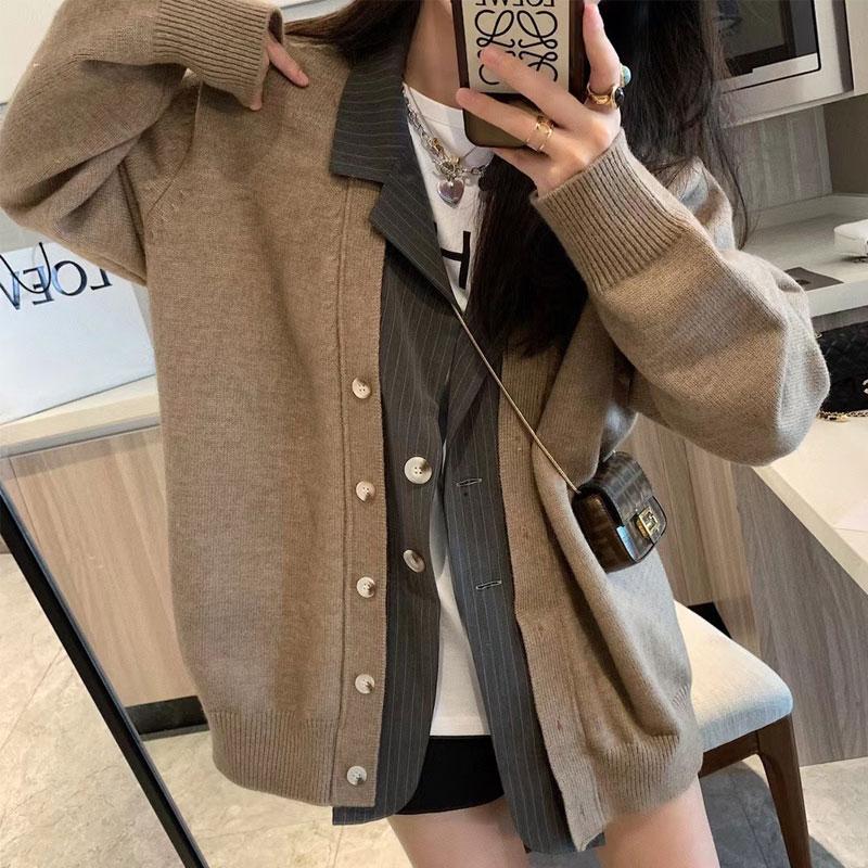 Women's Knits & Tees Stitching Fake Two-piece Cardigan Sweater Coat Spring And Autumn Loose Casual Long-sleeved Knitted Top, Army green
Women's Knits & Tees Stitching Fake Two-piece Cardigan Sweater Coat Spring And Autumn Loose Casual Long-sleeved Knitted Top, Army green