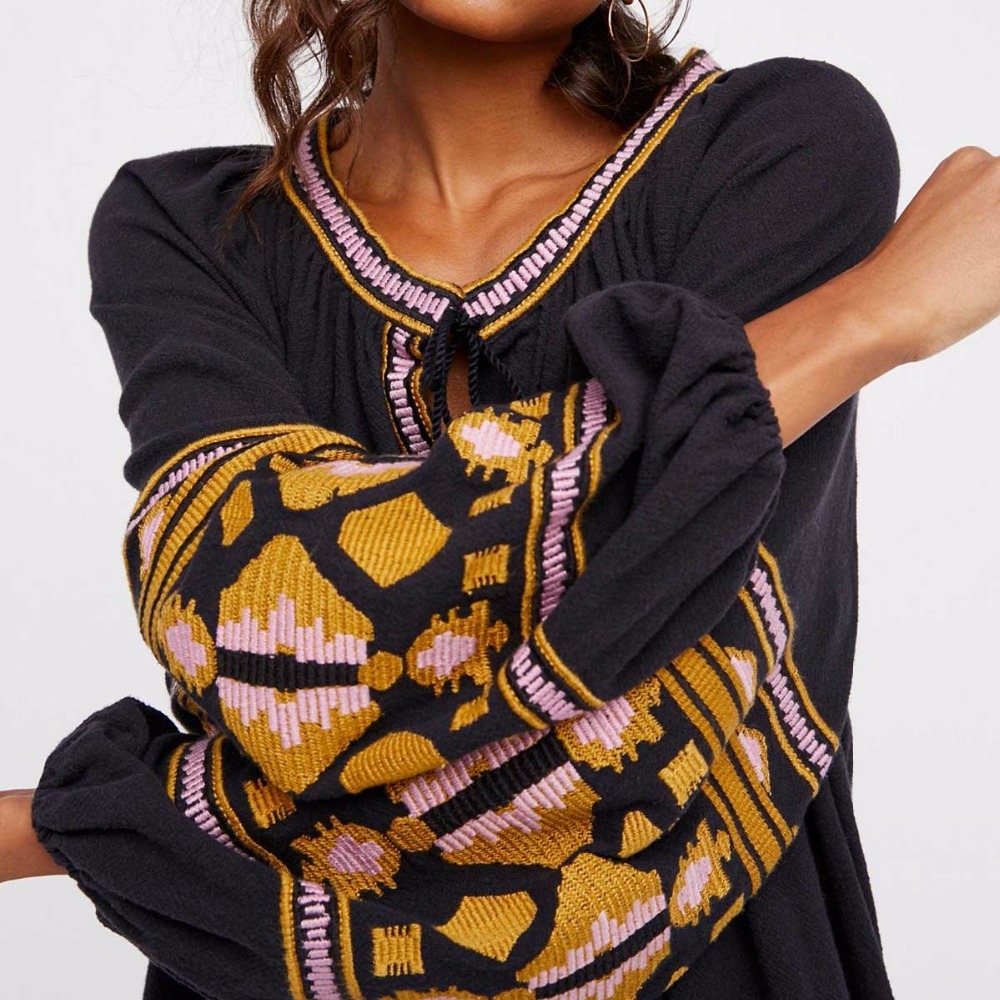 BOHO INSPIRED women long blouses shirts lantern sleeve embroiderd tassel plus size blouse tops summer female tops hippie blusas 210225