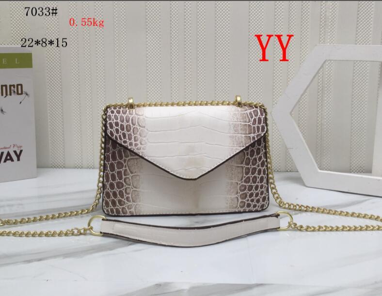 New Designer Handbags sheepskin Shoulder Bags caviar metal chain gold Crossbody Handbag Genuine Leather bag Flip cover diagonal # 22*8*15cm, White
New Designer Handbags sheepskin Shoulder Bags caviar metal chain gold Crossbody Handbag Genuine Leather bag Flip cover diagonal # 22*8*15cm, White