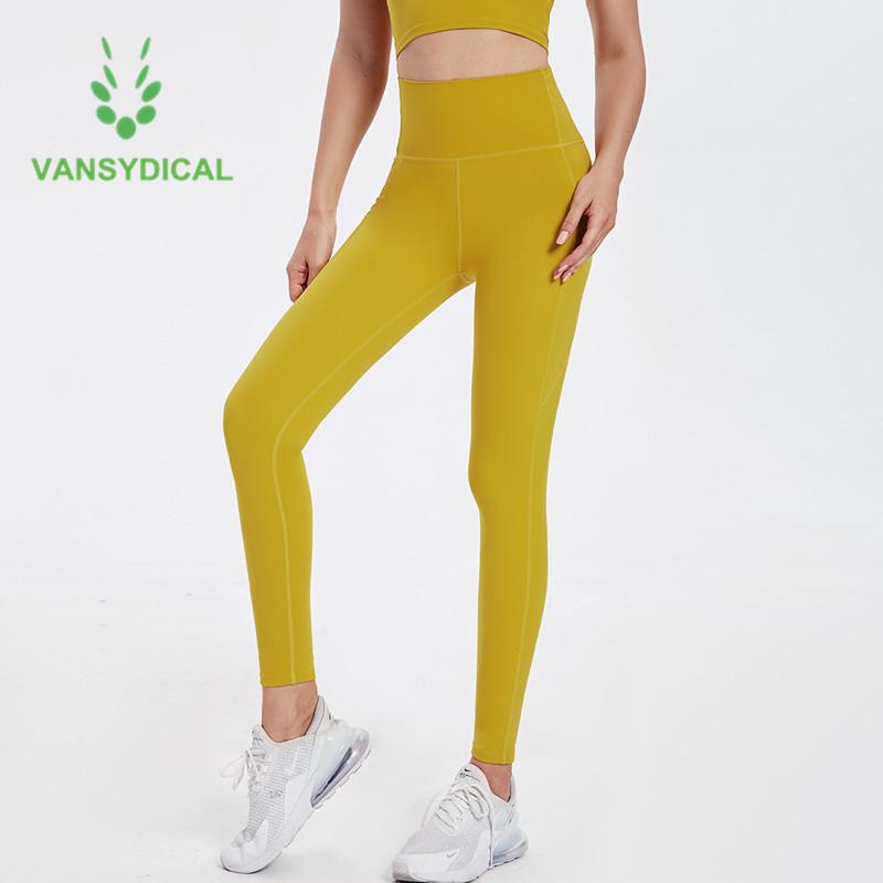 Women Yoga Pants Side Pocket Shaping Leggings Sports Fitness High-waist Gym Workout Running Tights Hips Push Up Reflective Dot, Gray fbf20410
Women Yoga Pants Side Pocket Shaping Leggings Sports Fitness High-waist Gym Workout Running Tights Hips Push Up Reflective Dot, Gray fbf20410