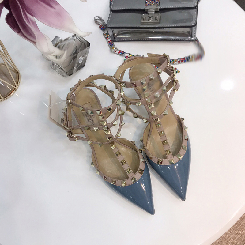 2021 Good Quality Fashion Women Luxurys Designers Shoes Designer Sandals Womens Luxury High Heels Sandal Dress Shoess With Box Size 35-41 -H433, Sky blue
2021 Good Quality Fashion Women Luxurys Designers Shoes Designer Sandals Womens Luxury High Heels Sandal Dress Shoess With Box Size 35-41 -H433, Sky blue