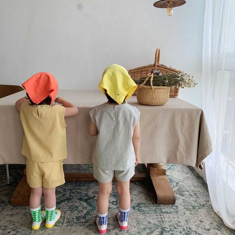 Korean style summer set boys and girls cotton loose striped sleeveless T shirts shorts 2pcs suit children outfits 210615