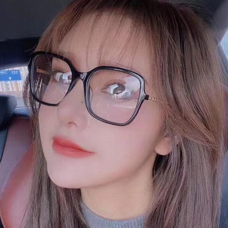 Sunglasses Sell Square Women Shades Retro Classic Vintage Sun Glasses Female Designer
Sunglasses Sell Square Women Shades Retro Classic Vintage Sun Glasses Female Designer