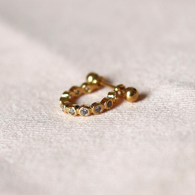 Stud Delicate Ears Earrings Copper With Bling Zircons Good Quality No Fade Allergy Free 0.8*8mm, Golden;silver
Stud Delicate Ears Earrings Copper With Bling Zircons Good Quality No Fade Allergy Free 0.8*8mm, Golden;silver
