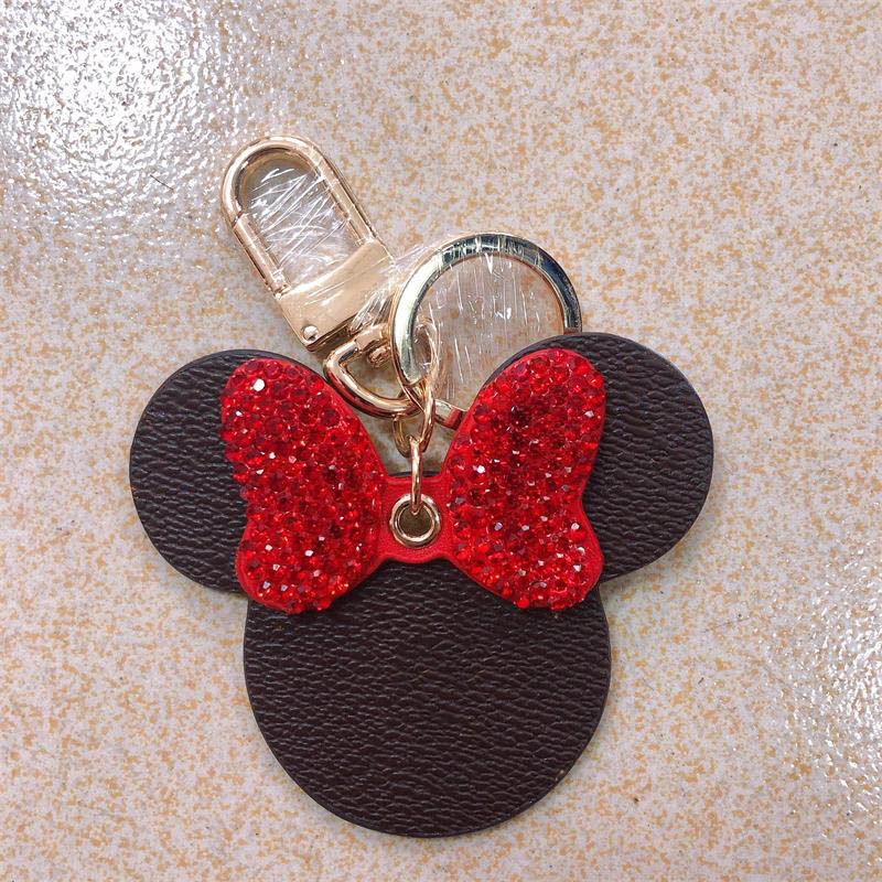 2021 Designer Mouse Diamond bowknot Keychains PU Leather Animal Car Keyrings Key Chains Holder Fashion women's 5style
2021 Designer Mouse Diamond bowknot Keychains PU Leather Animal Car Keyrings Key Chains Holder Fashion women's 5style