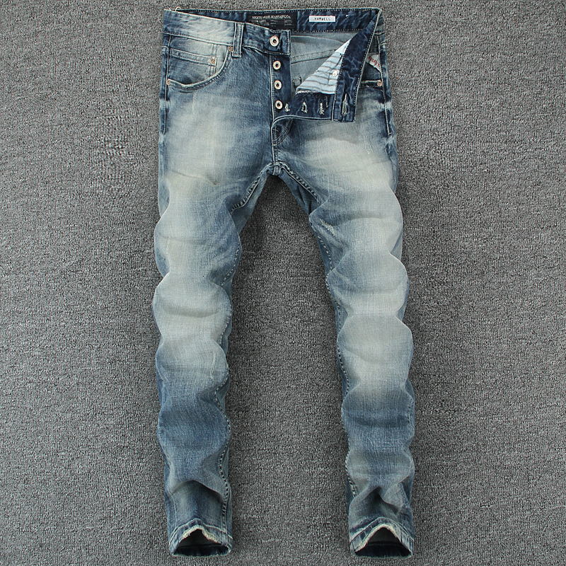 2021 New Italian Style Fashion Retro Light Blue Classical Buttons Pants Vintage Slim Men Little Elastic Designer Jeans Rhut
2021 New Italian Style Fashion Retro Light Blue Classical Buttons Pants Vintage Slim Men Little Elastic Designer Jeans Rhut