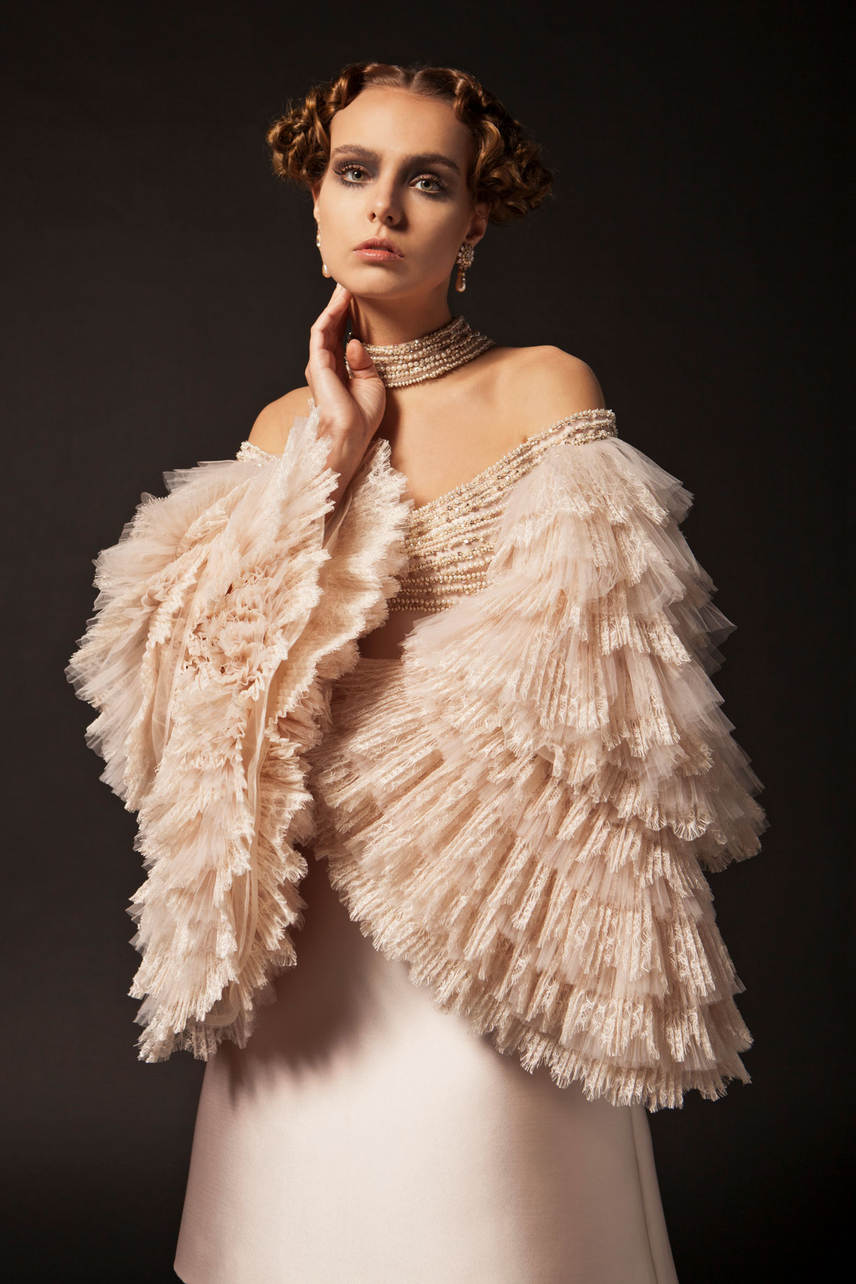 Champaghe Satin Short Krikor Jabotian Prom Dresses Special Ruffles Long Sleeve Cocktail Party Gowns Tiered Lace Beads Evening Dress