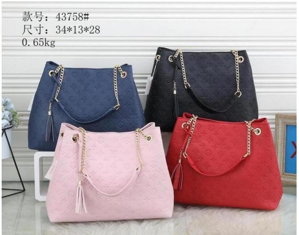 100% High quality GgLVLouis
Vitton YSL
VUTTON Montaigne leather shoulder bag clutch handbag luxury crossbody package e, Red;black
100% High quality GgLVLouis
Vitton YSL
VUTTON Montaigne leather shoulder bag clutch handbag luxury crossbody package e, Red;black