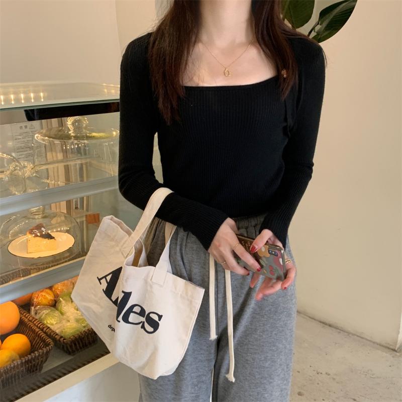 Women's Sweaters Autumn/winter Style Halterneck Square-neck Sweater Women Korean Version With A Slim Fit And Knit Bottoming Shirt For, Black
Women's Sweaters Autumn/winter Style Halterneck Square-neck Sweater Women Korean Version With A Slim Fit And Knit Bottoming Shirt For, Black