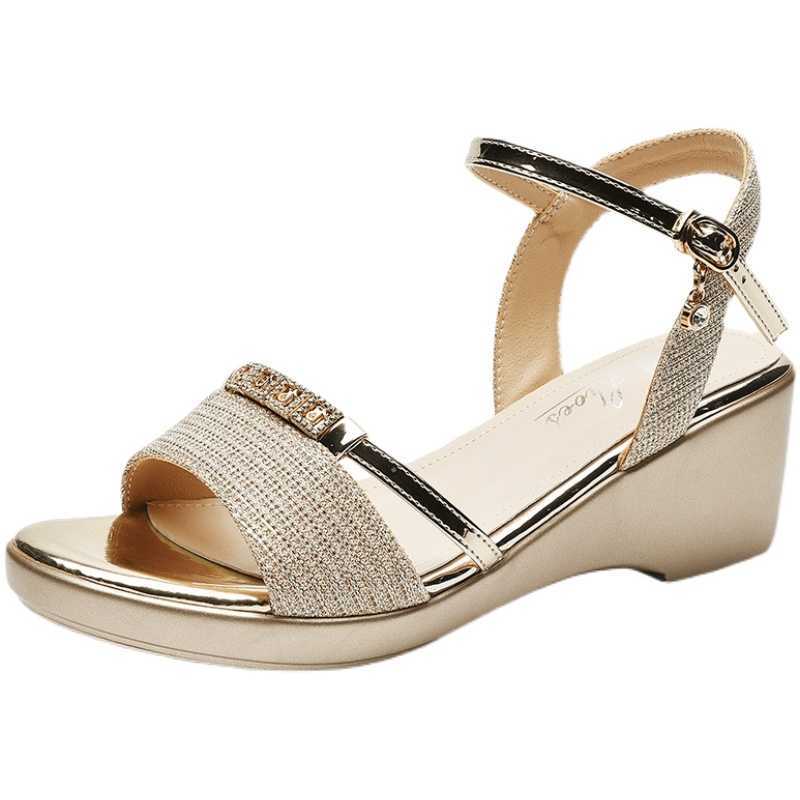 summer fashion sandals for women shoes Leakage toe sandals Women's shoes with thick heels with one-button buttons 210611, Black
summer fashion sandals for women shoes Leakage toe sandals Women's shoes with thick heels with one-button buttons 210611, Black