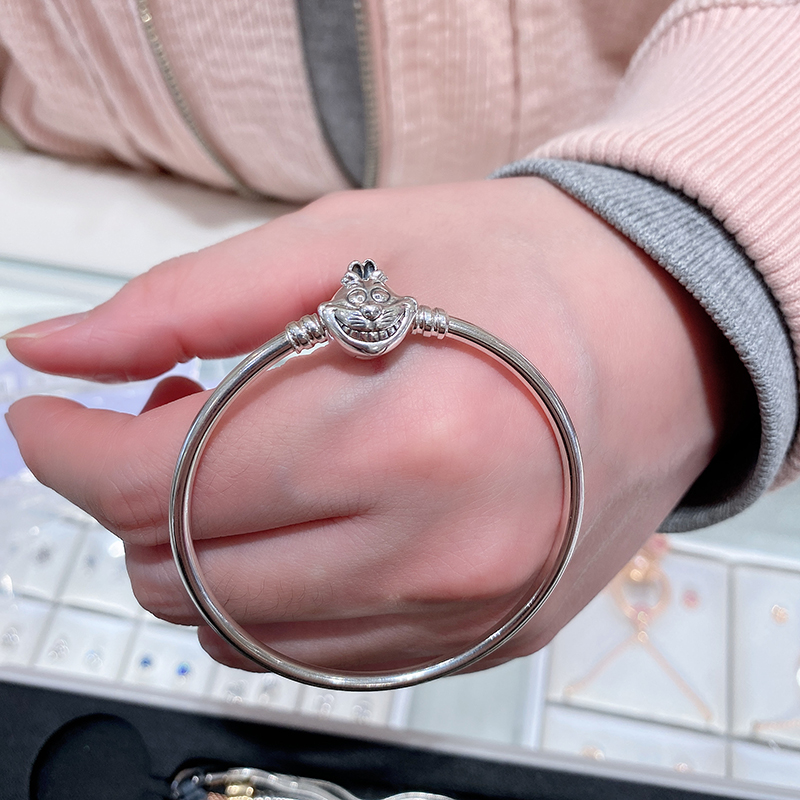 925 Sterling Silver Bangle Bracelet with Smiling Cat Clasp Fits European Jewelry Charm Bracelets
