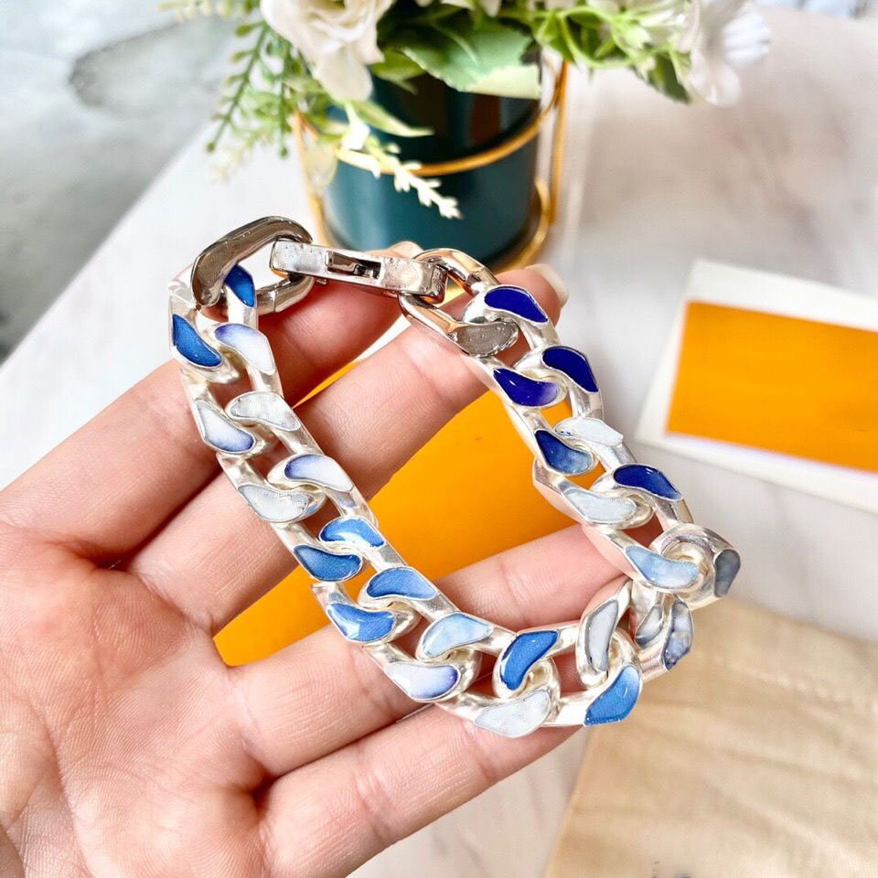 fashion womans beacelets for women alloy bracelets with alloy buckle fashion nature jewelry with box aime11a