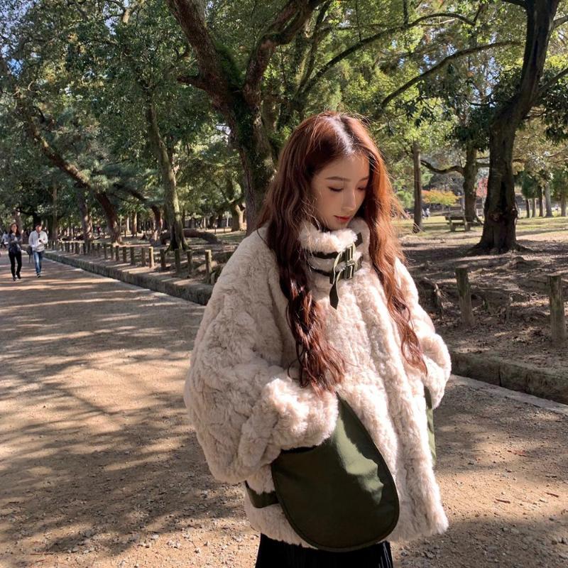 Women' Fur & Faux Zoulv Lamb Coat Jacket Winter Women Fluffy Jackets Warm Thick Loose Plush, Photo color
Women' Fur & Faux Zoulv Lamb Coat Jacket Winter Women Fluffy Jackets Warm Thick Loose Plush, Photo color