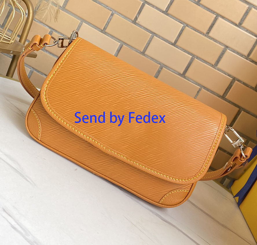 Fashion Buci women bag genuine leather purse messenger crossbody totes shoulder handbag, Beige
Fashion Buci women bag genuine leather purse messenger crossbody totes shoulder handbag, Beige