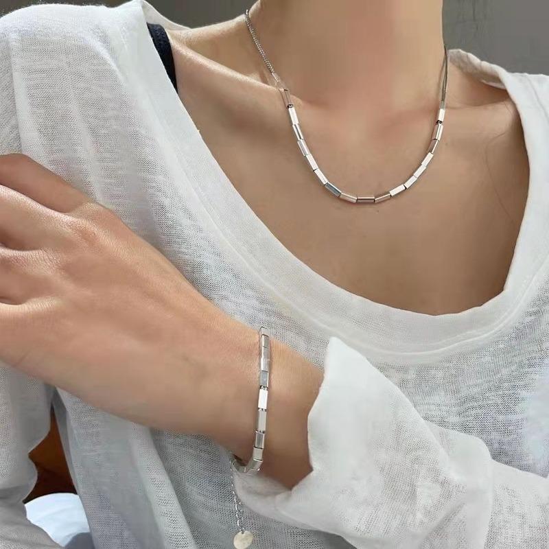 Earrings & Necklace 1 Piece/2 Piece/set Small Square Stainless Steel Bracelet Simple Fashion Jewelry For Women Link Chain Sets Wedding Gift, Silver
Earrings & Necklace 1 Piece/2 Piece/set Small Square Stainless Steel Bracelet Simple Fashion Jewelry For Women Link Chain Sets Wedding Gift, Silver
