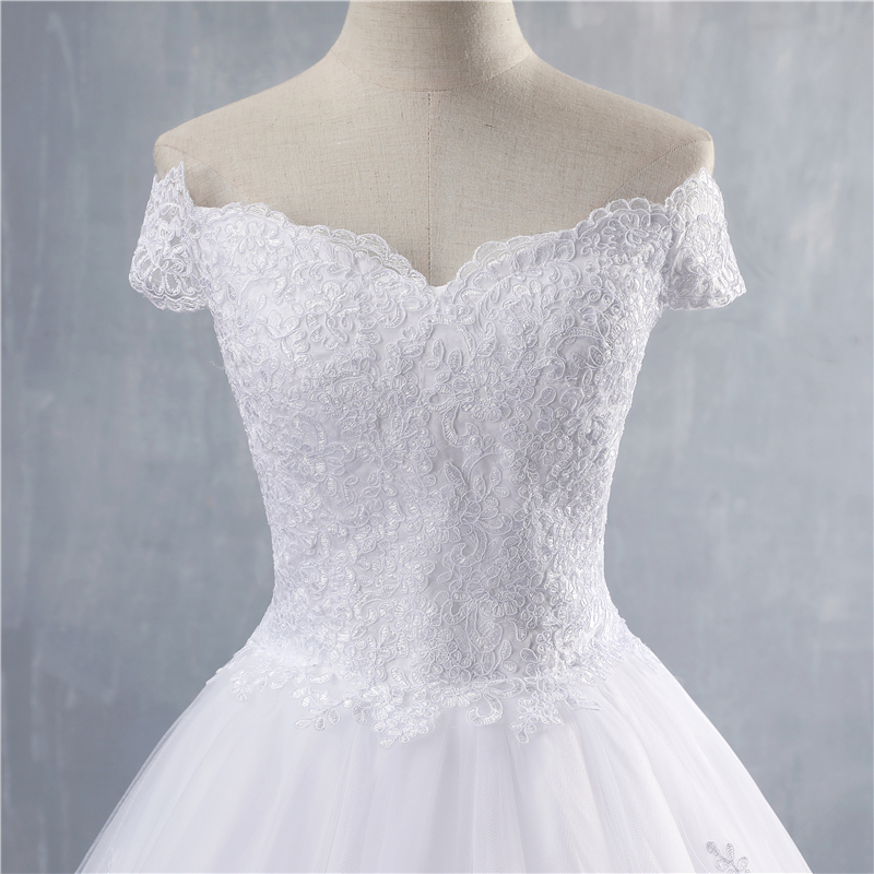ZJ9143 2021 Ball Gown Off The Shoulder Wedding Dresses Short Sleeves Bridal Dress White Ivory Lace Appliques