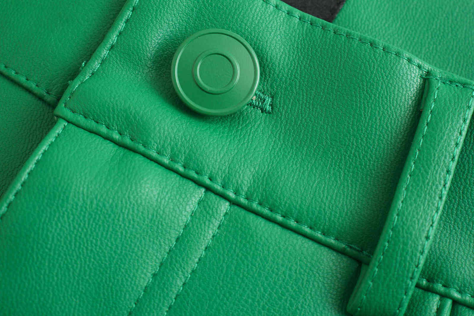 Women Green PU Leather Pants Zipper Female Autumn Winter Pencil Trousers 211115