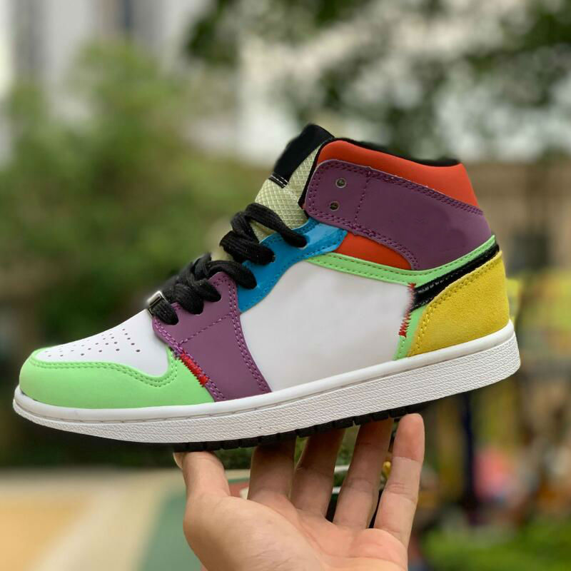 1 Mid 1s Lightbulb women men basketball shoes colorful candy shoes muti-color girls sports sneakers womens trainers, White;red
1 Mid 1s Lightbulb women men basketball shoes colorful candy shoes muti-color girls sports sneakers womens trainers, White;red